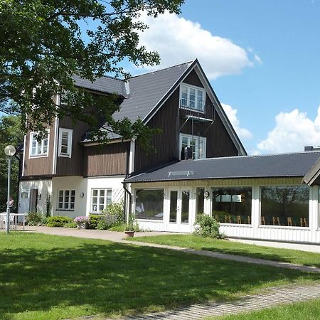Hotell Sjoevillan Upplands Vasby Exterior photo