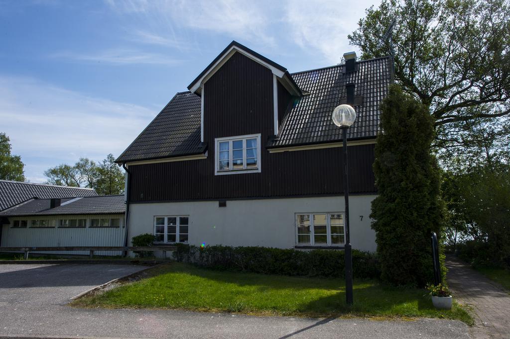 Hotell Sjoevillan Upplands Vasby Exterior photo