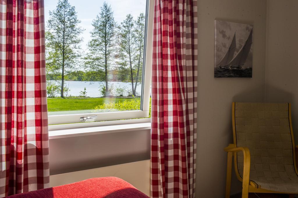 Hotell Sjoevillan Upplands Vasby Exterior photo