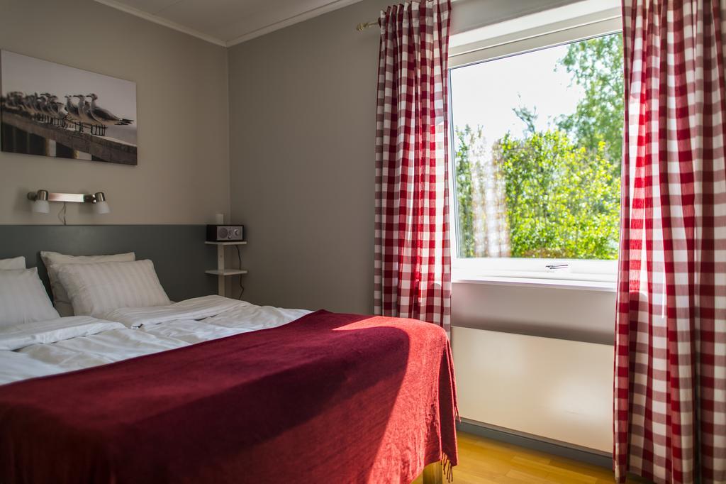 Hotell Sjoevillan Upplands Vasby Exterior photo