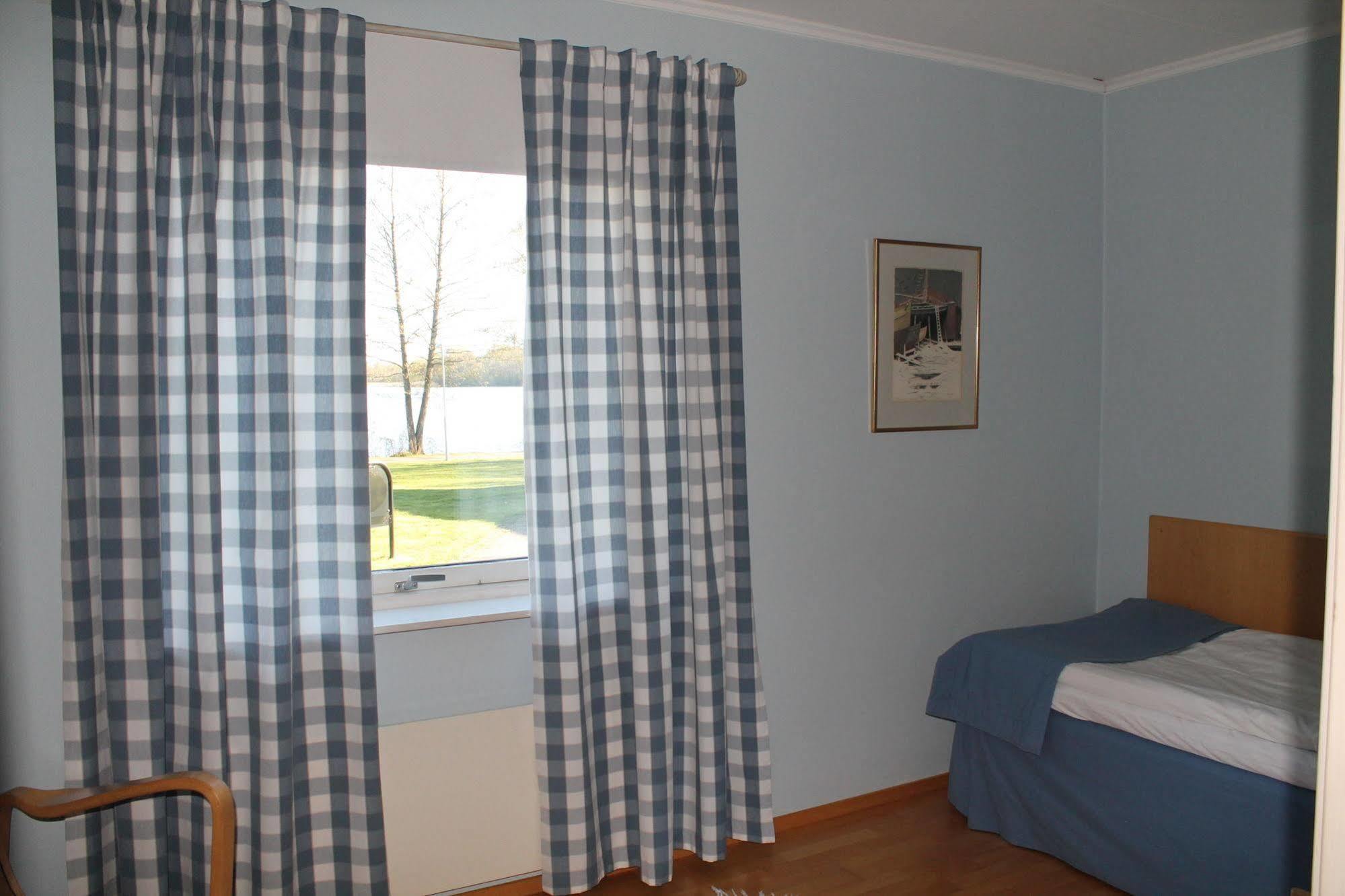 Hotell Sjoevillan Upplands Vasby Exterior photo